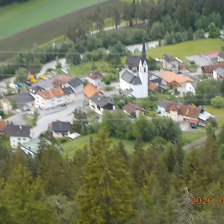 Kleine Romantische Im Ruhigen Albulatal * Surava