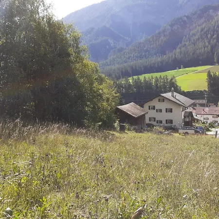 Kleine Romantische Im Ruhigen Albulatal * Surava